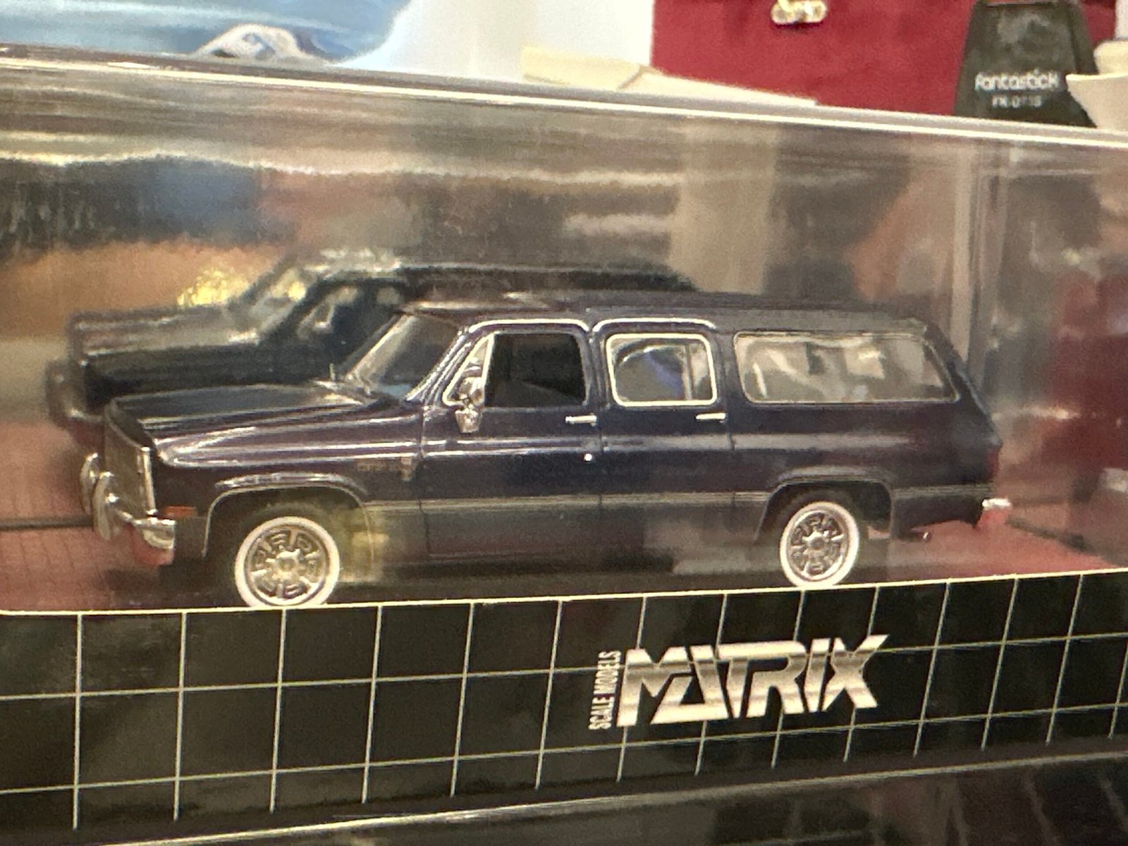 1981 Chevrolet Suburban 1:43 Blue