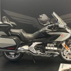 Honda Goldwing 1:12 Black