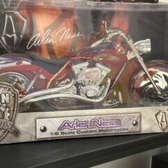 ArlenNess MotorCycles 1:6 Red