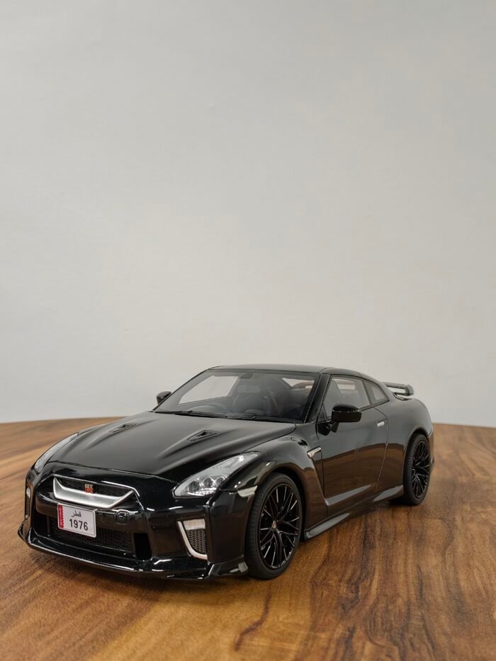 Nissan GT-R Premium Edition Black 1:18