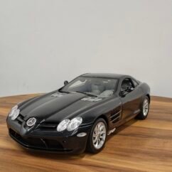 Mercedes-Benz SLR McLaren Black 1:12