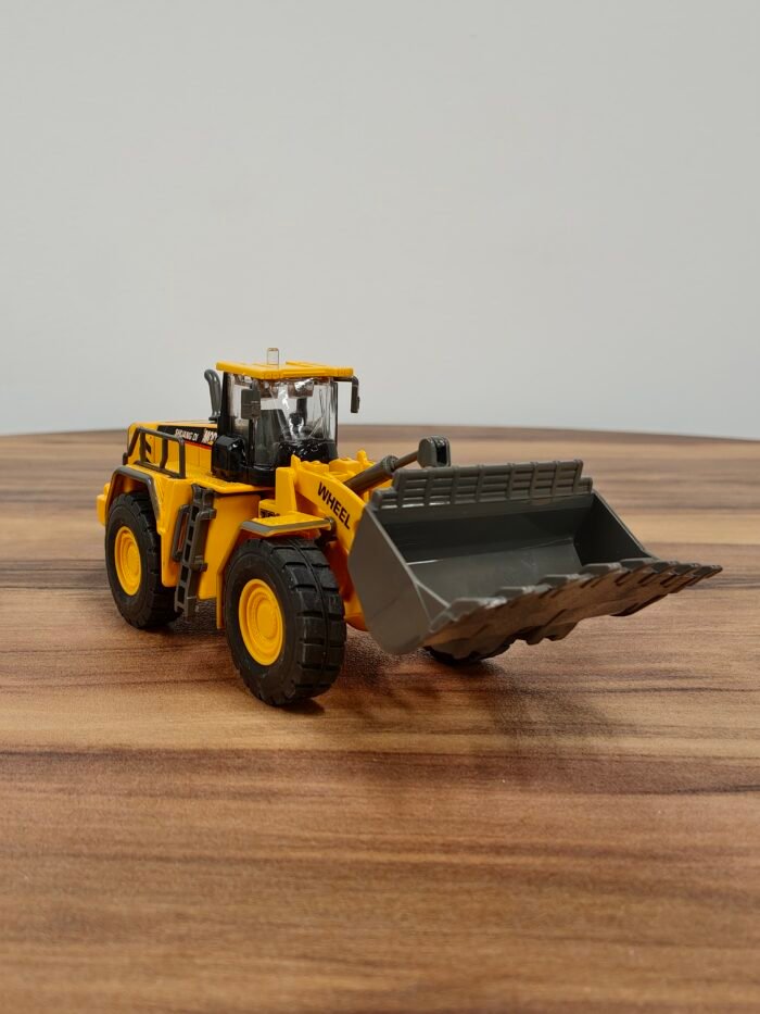 Truck Cast All Wheels Roll Classic Collection 1:50 Yellow - Image 3