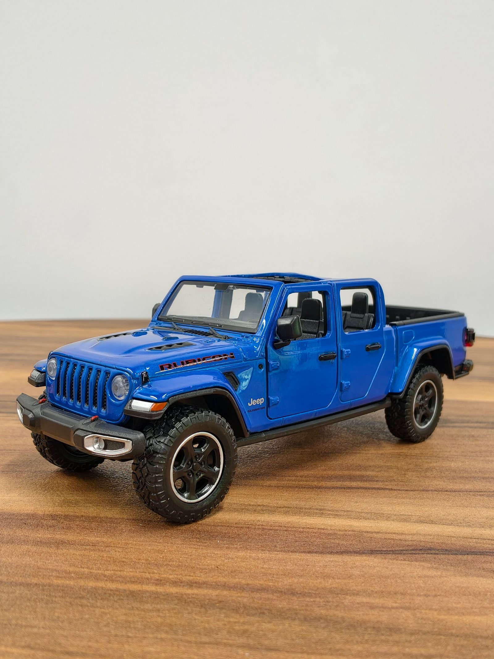 2021 Jeep Gladiator Rubicon 1:24 Blue