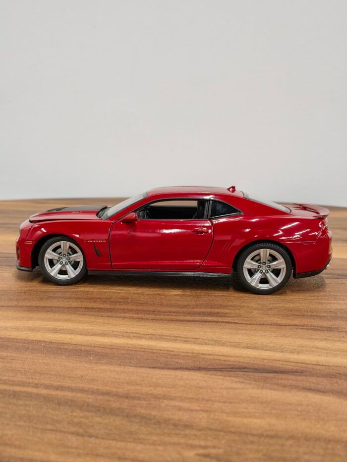 Chevrolet Camaro ZL1 Red 1:24 - Image 6