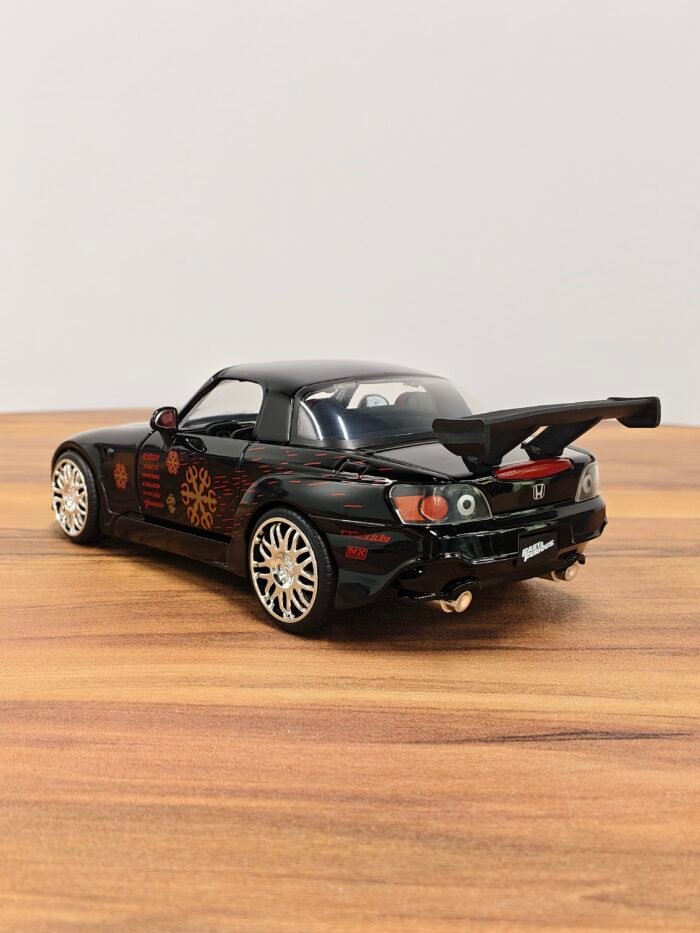 Jhonny'S Honda SZ000 Black 1:24 - Image 6