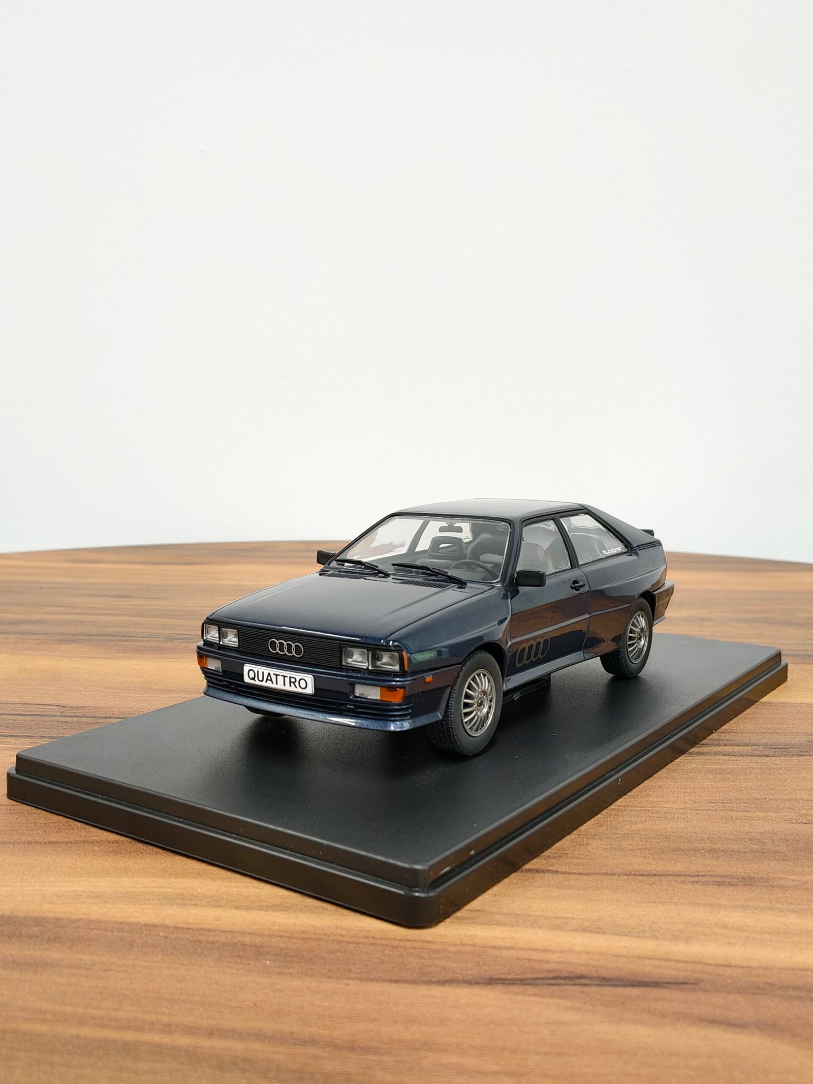 Audi Quattro B2 1:24 Bleu