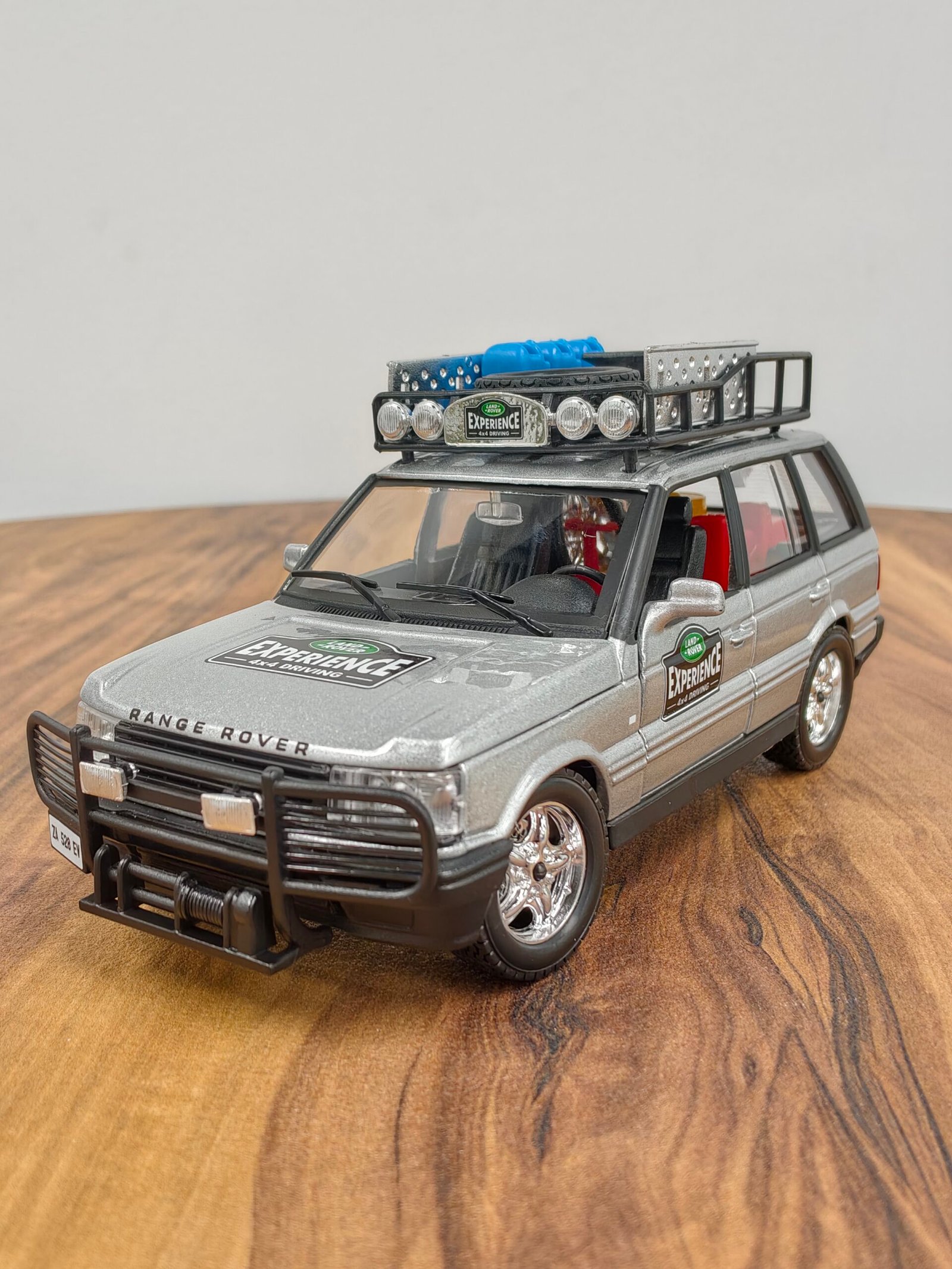 Range Rover Burago 1:24 Gray