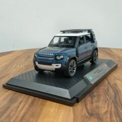 Range Rover Defender 110 Blue 1:24