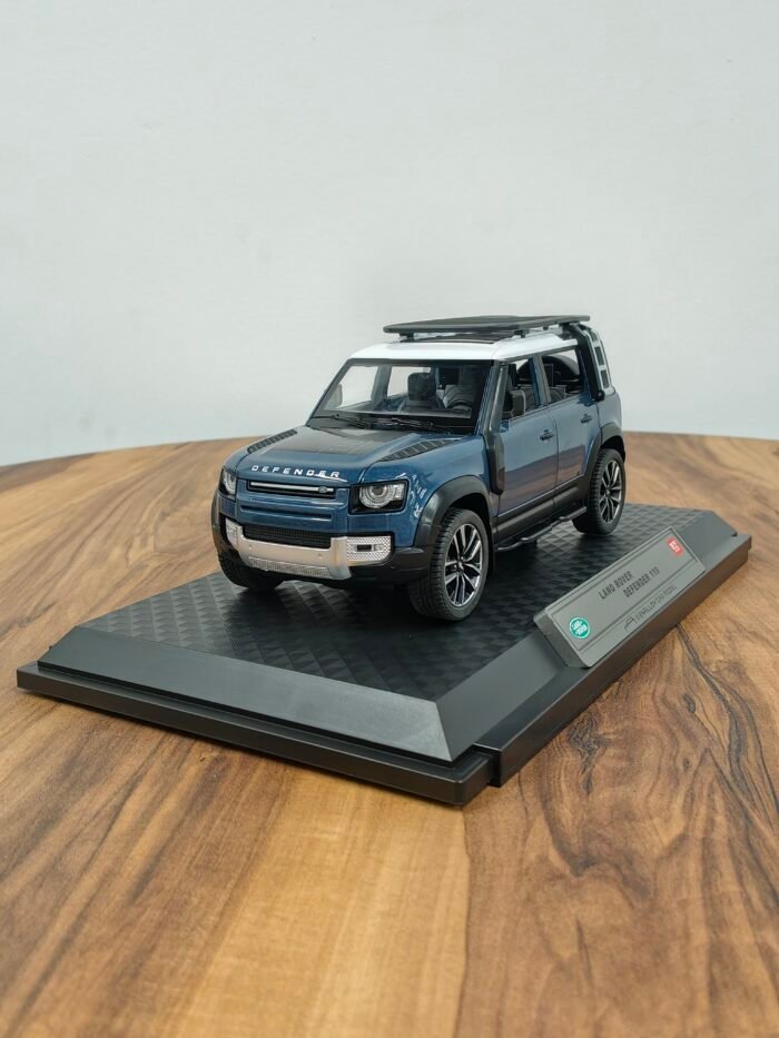 Range Rover Defender 110 Blue 1:24