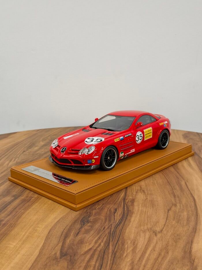 Mercedes Benz SLR Mclaren 722 Red 1:18