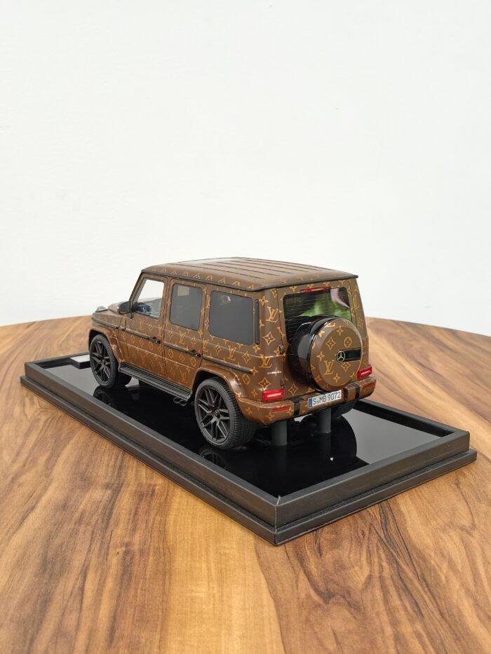 Mercedes Benz G63 2019 xLV 1:18 - Image 4