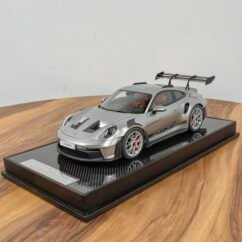 Porsche 911 GT3 Rs 1:18 Silver