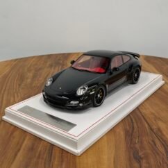 Porsche 911 Turbo S (997.2) Black 1:18