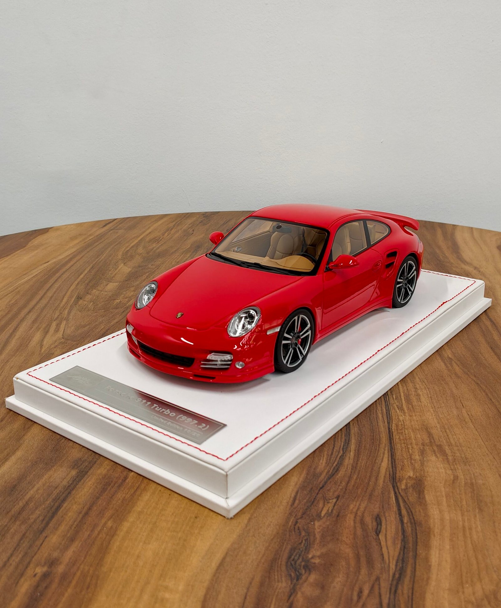Porsche 911 Turbo (997.2) 1:18 Red
