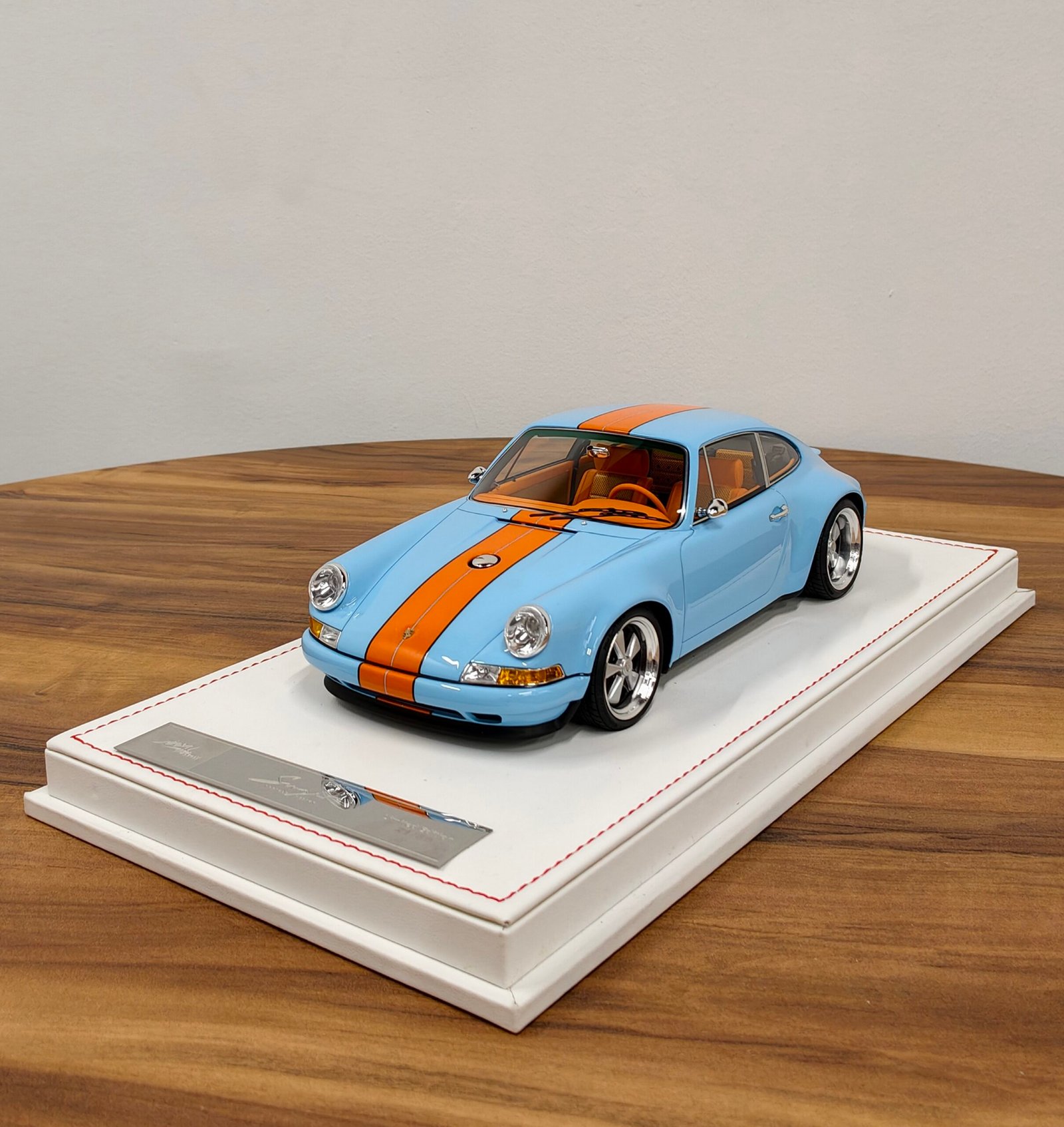 Porsche Singer Light Blue 1:18
