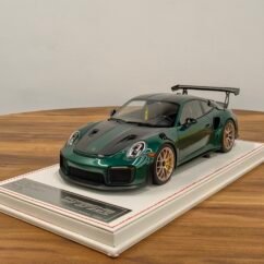 Porsche 991 GT2RS 1:18 Green