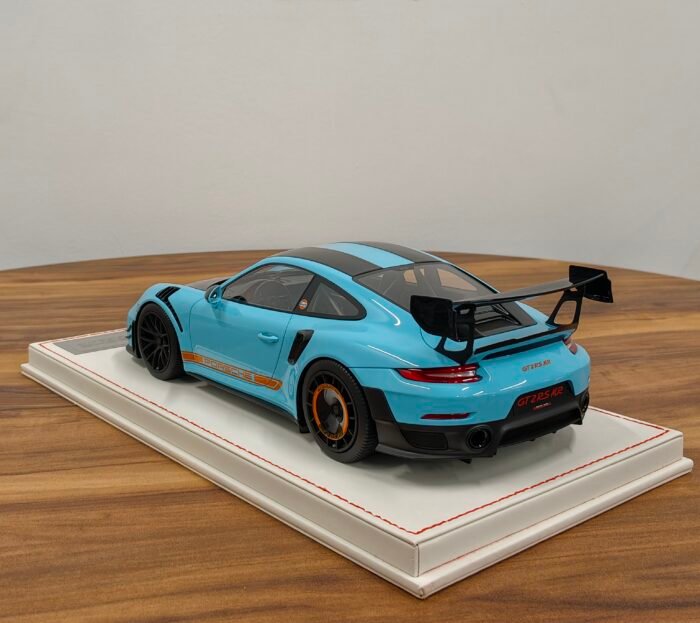 Porsche 991 GT2RS MR 1:18 Blue - Image 2