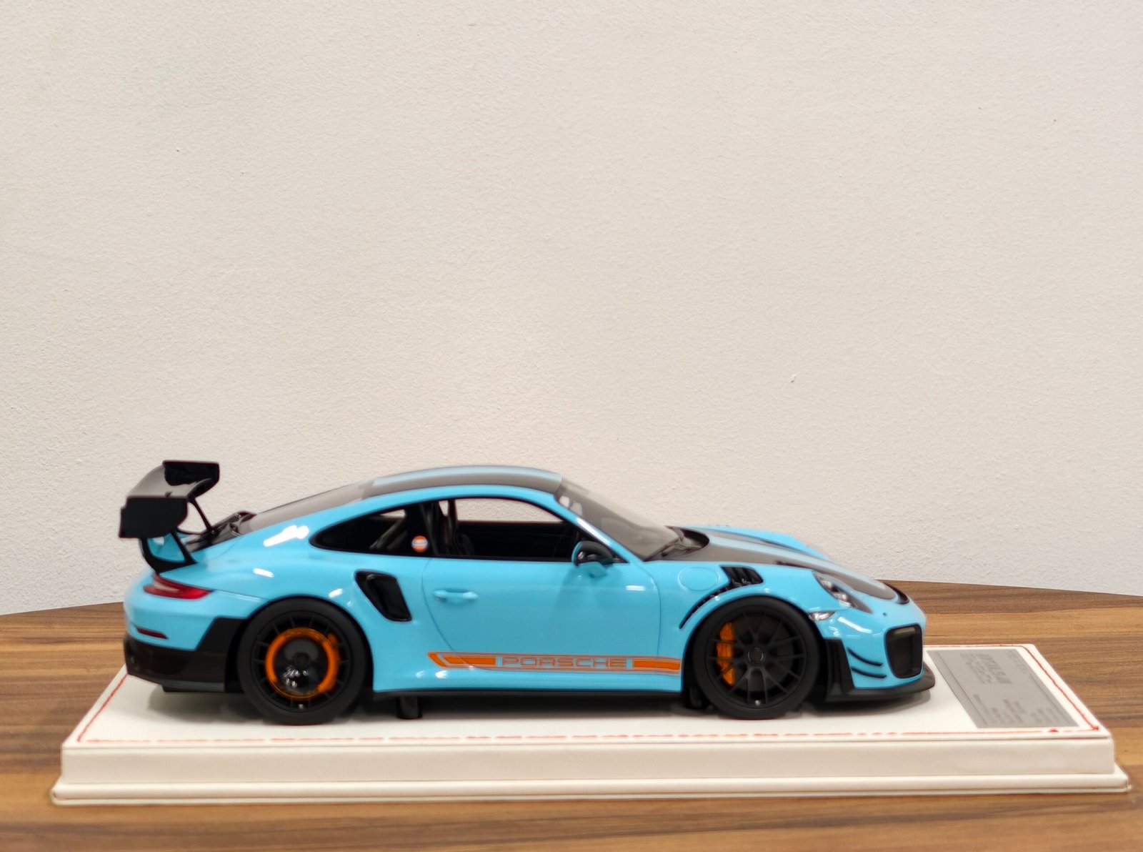 Porsche 991 GT2RS MR 1:18 Blue - Image 3