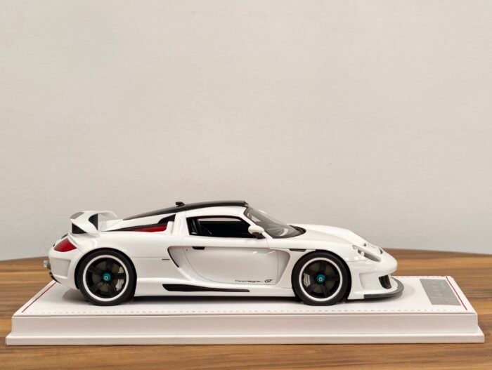 Gemballa Mirage GT 1:18 White - Image 3