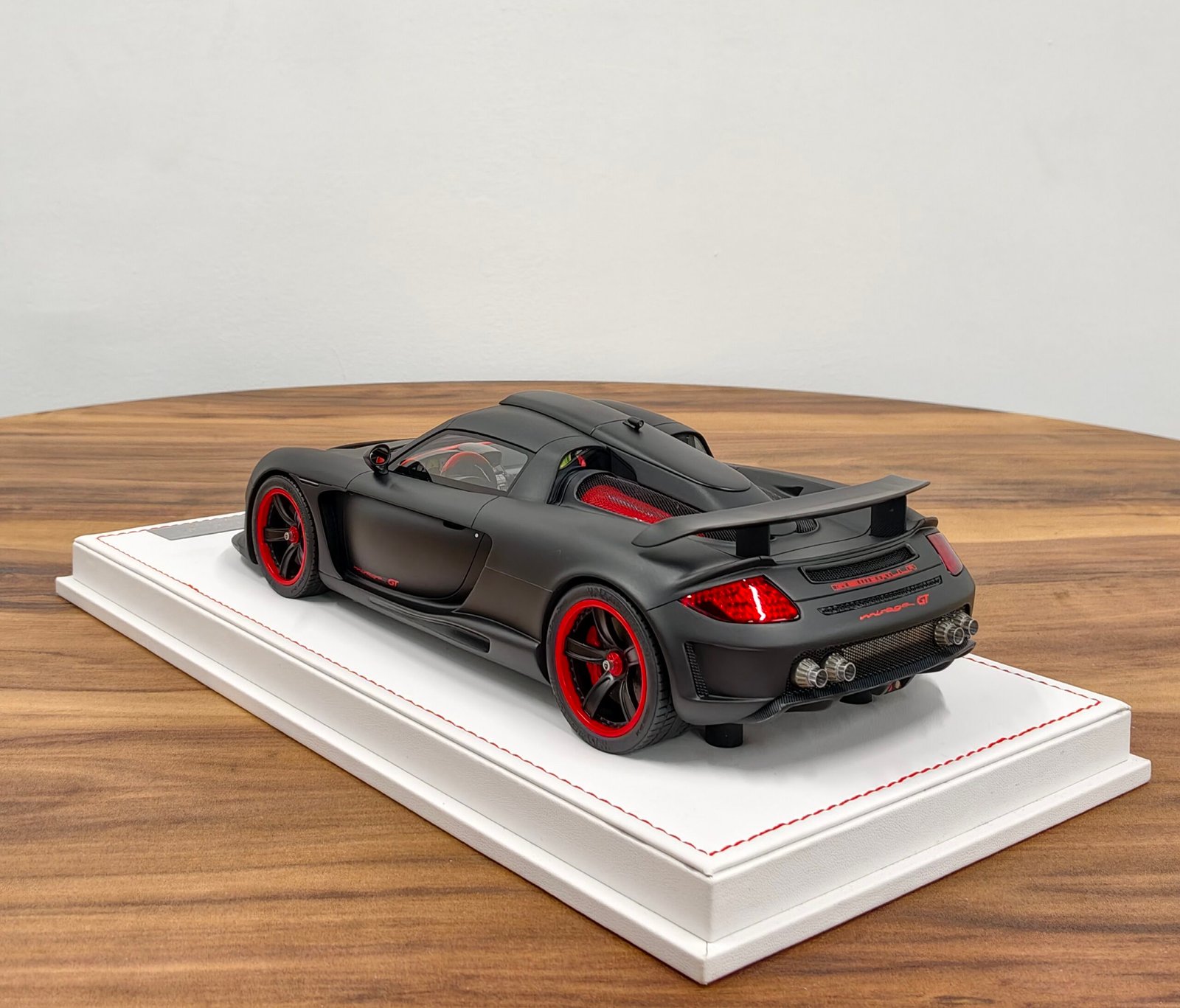 Gemballa Mirage GT (Black)1:18 - Image 2