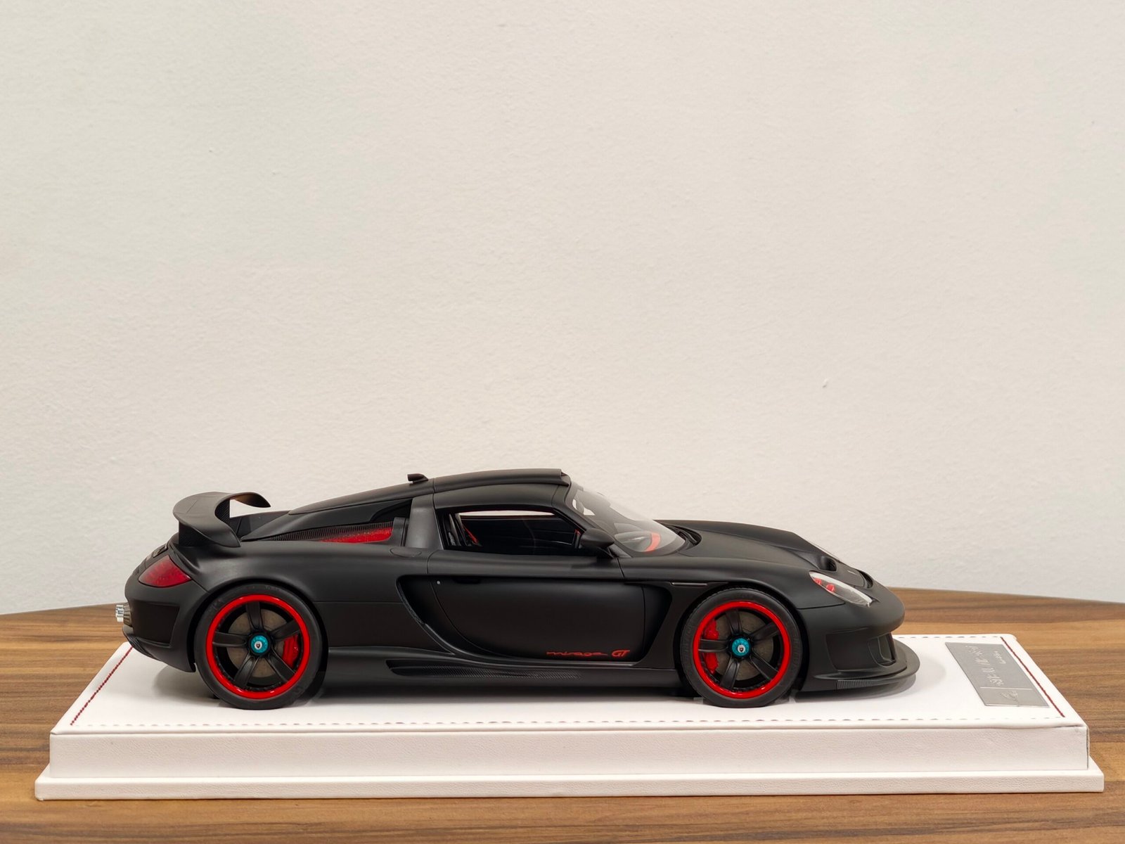 Gemballa Mirage GT (Black)1:18 - Image 3