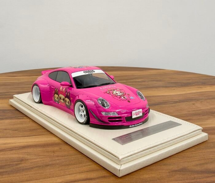 Porsche 911 RWB Rauh Welt (997) Labubu Rwb 1:18 Pink - Image 4