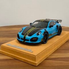Porsche 911 Techart GT Street R 1:18 Blue