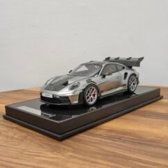 Porsche 911 (992.1) GT3 RS 1:18 Silver with Black