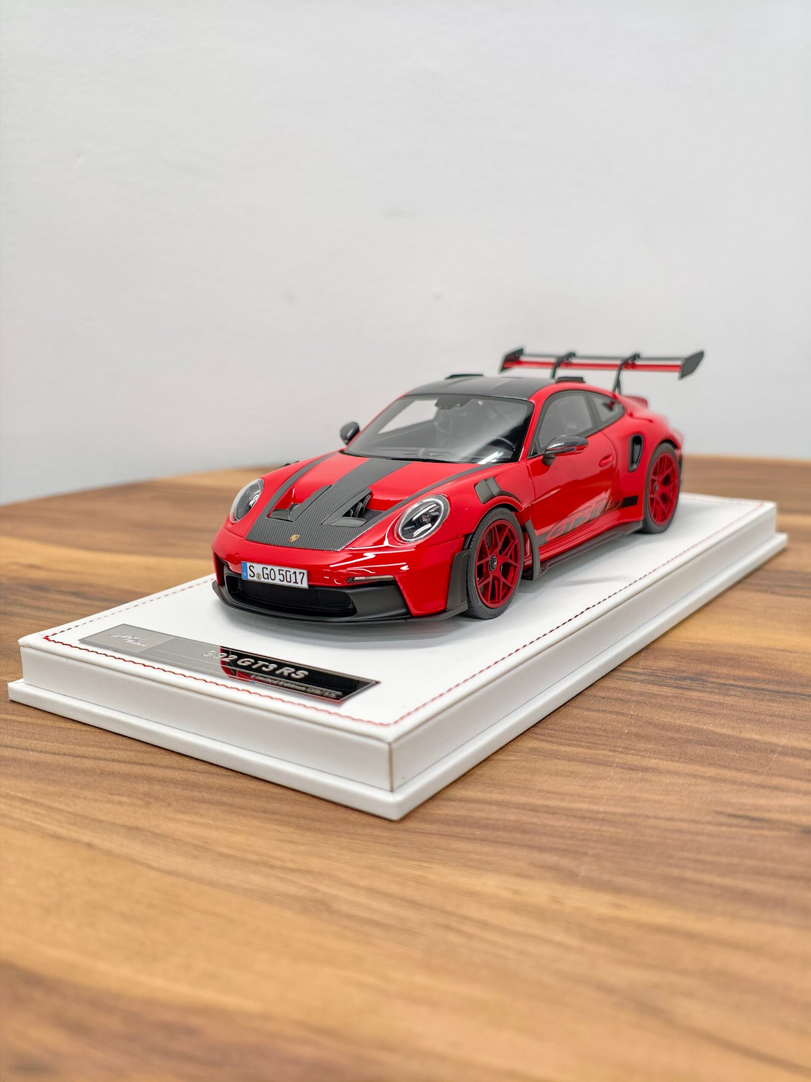 Porsche 992 GT3 RS 1:18 Red
