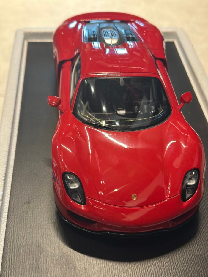 Porsche 918 Spyder 1:18 Red
