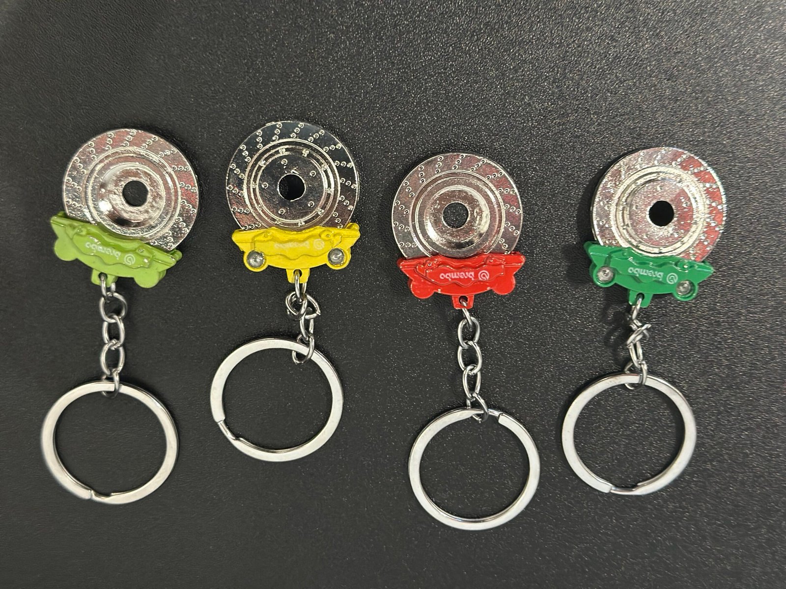creative car modified brakes shape keychain men motorcycle key pendant brakes key ring disc brake pads key chain for Brembo