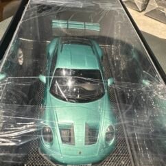 Porsche 911 GT3 Rs 1:18 Green