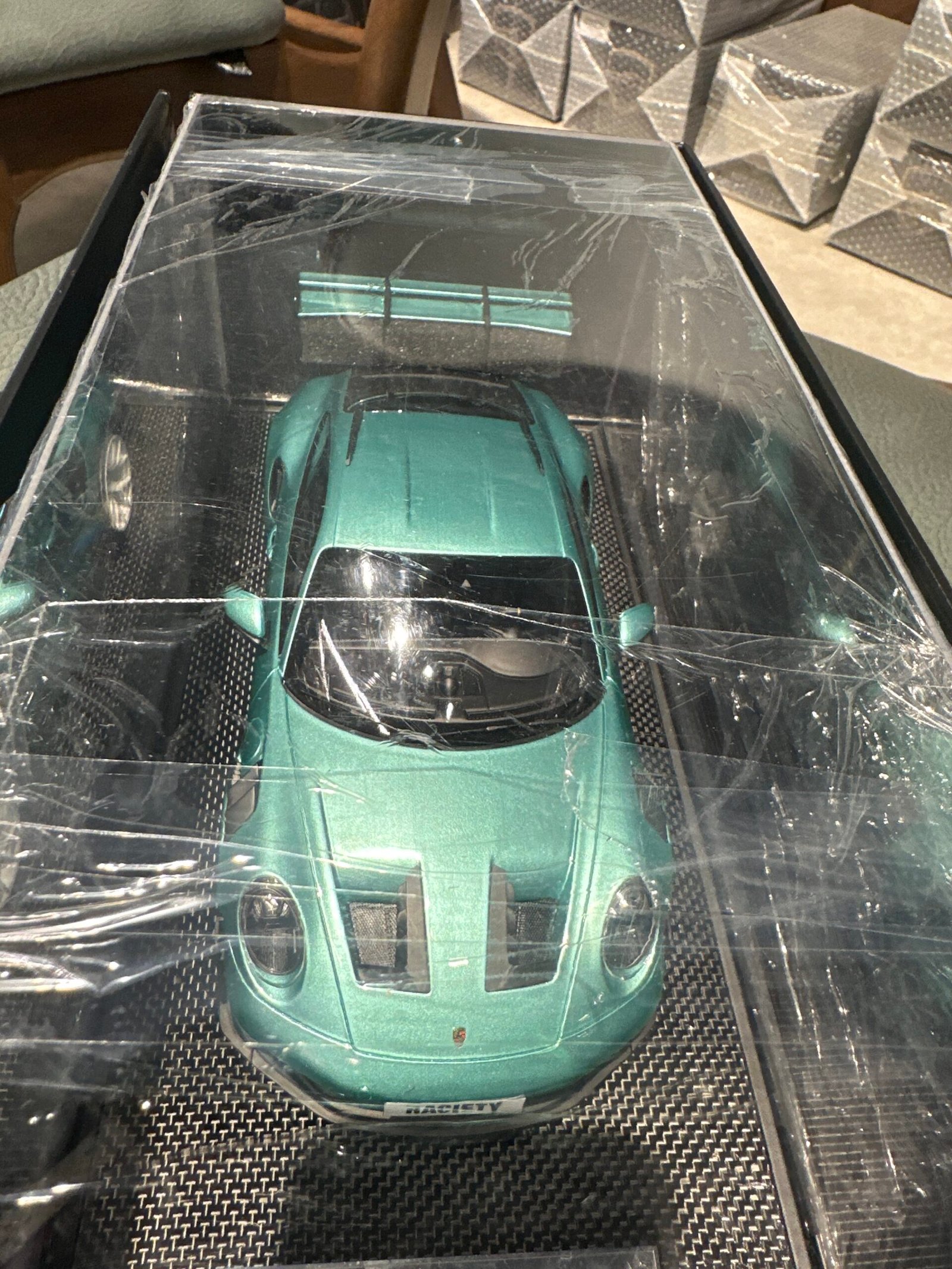 Porsche 911 GT3 Rs 1:18 Green
