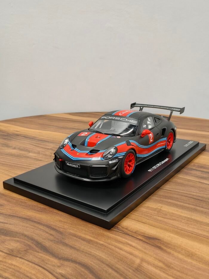 Porsche 911 GT2 RS Clubsport 1:18 Black