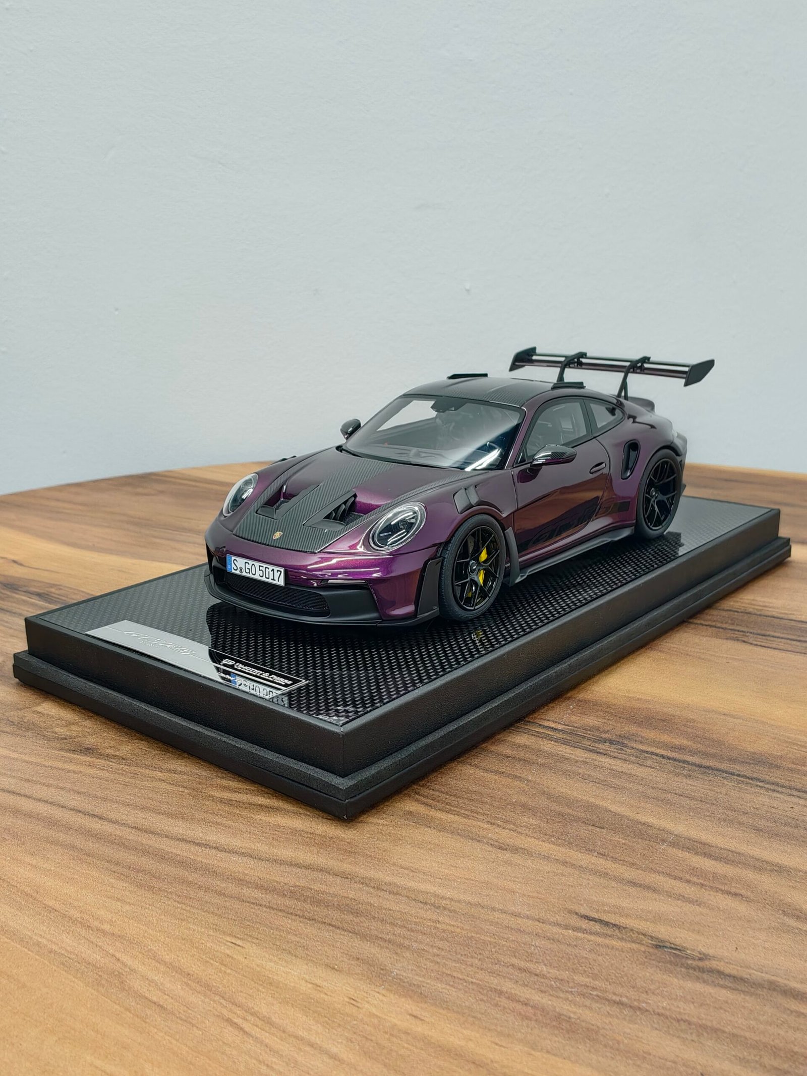 Porsche Gt3 RS 911 (992.1) Midnight Purple 1:18