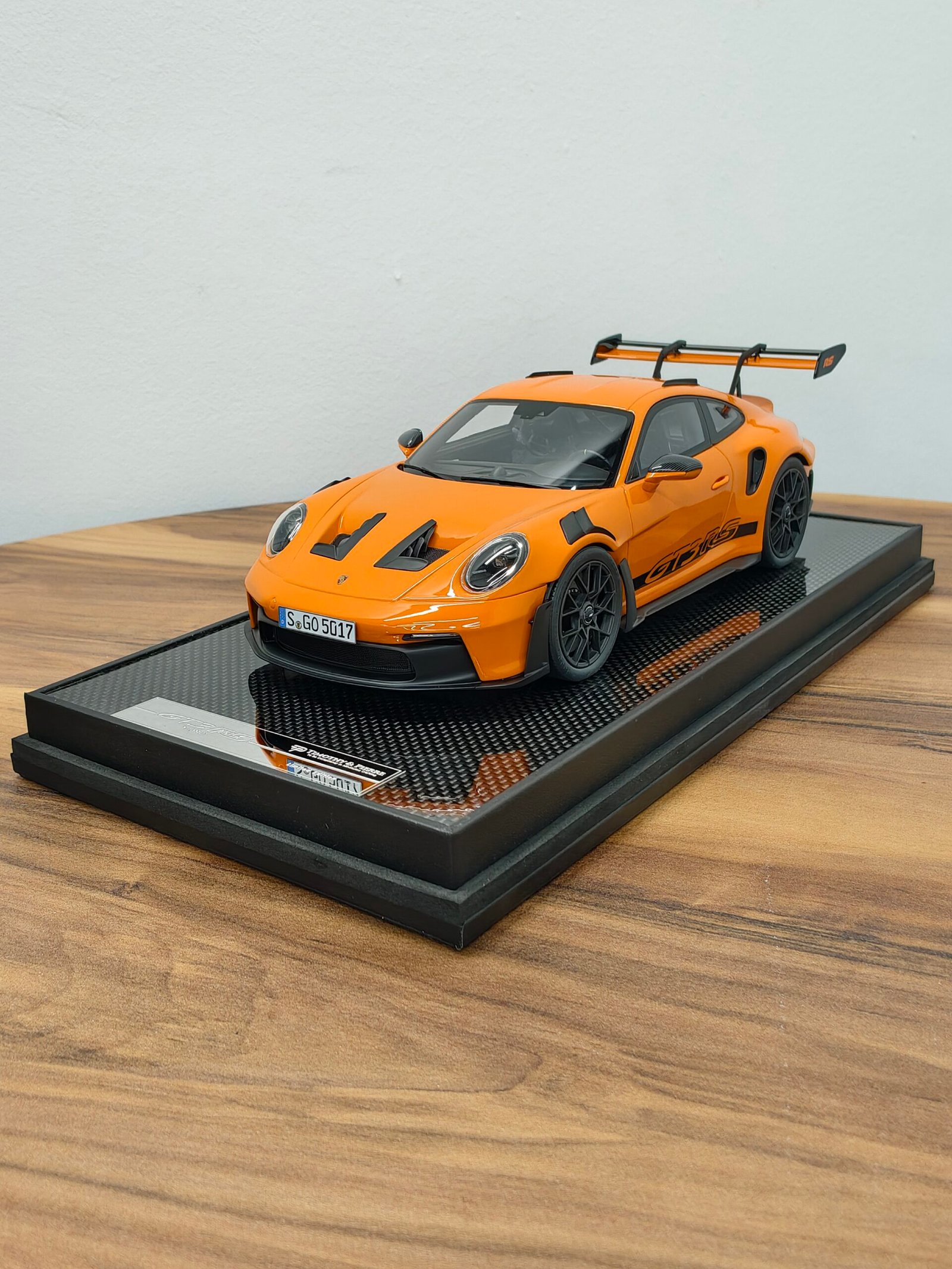 Porsche 911 (992.1) GT3 RS Orange 1:18