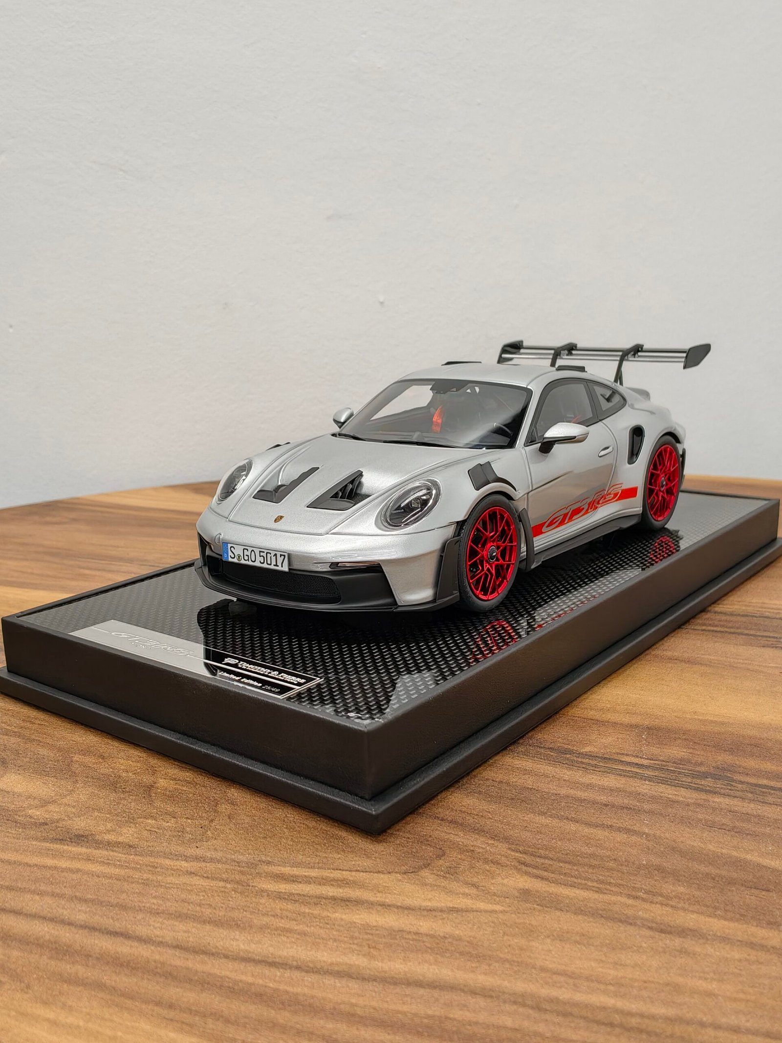Porsche Gt3rs 911(992.1)silver 1:18