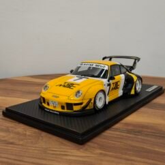 Porsche RWB 993 Yellow 1:18