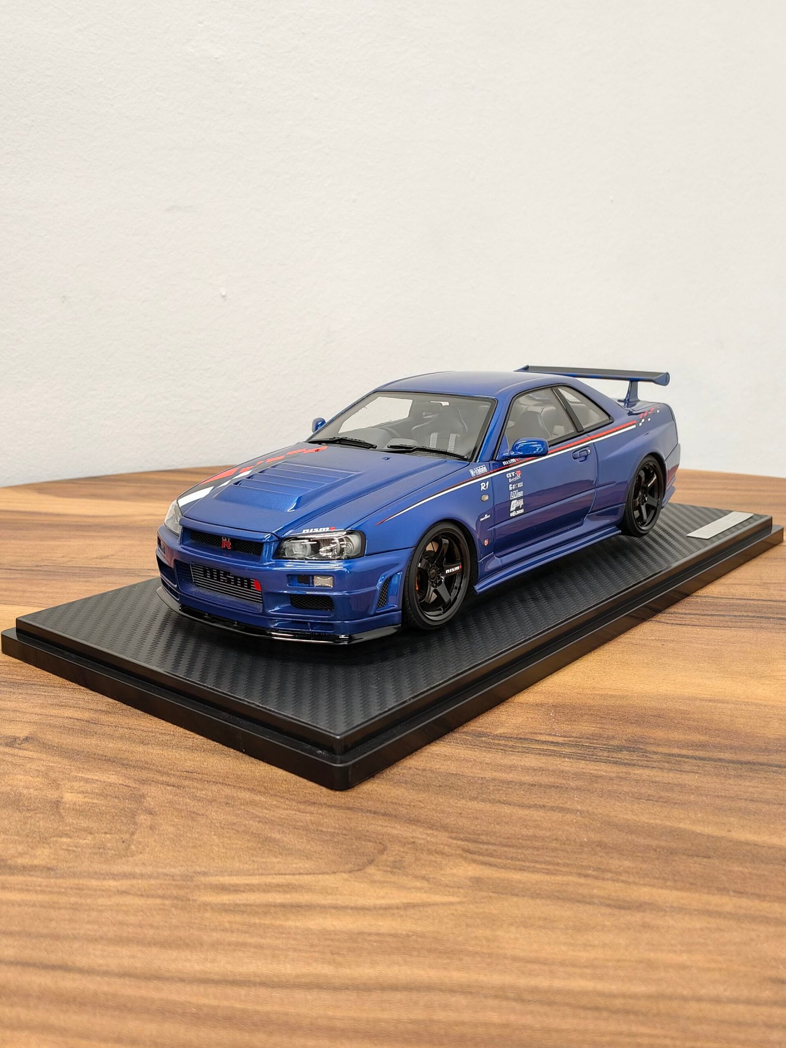 Nissan GT-R R-Tune 1:18 Bayside Blue