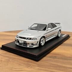 Nismo R33 GT-R 400R 1:18 Silver