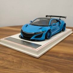 LB Performance NSX 1:18 Blue