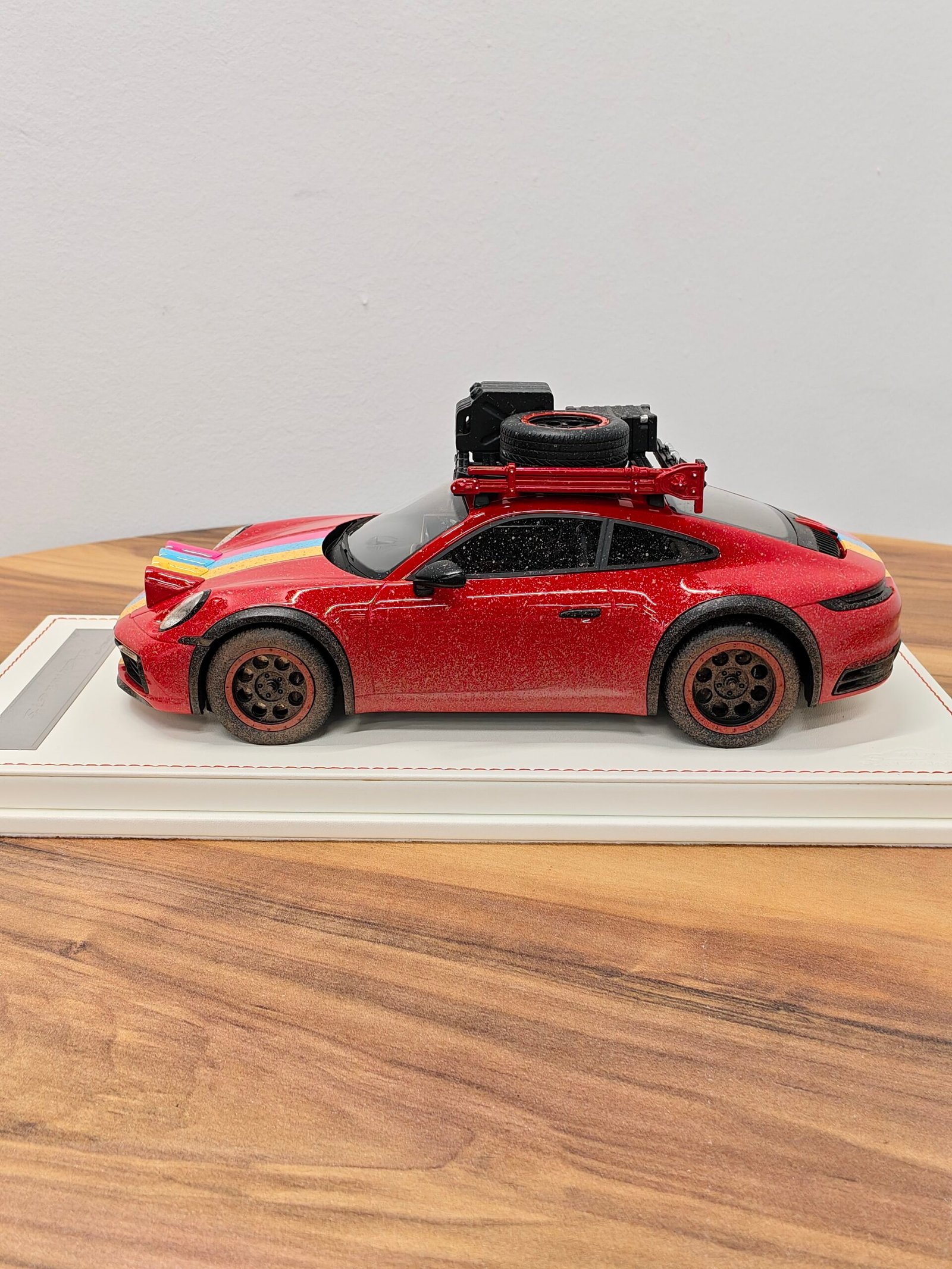 Porsche 911 Carrera Gts 1:18 Red - Image 3