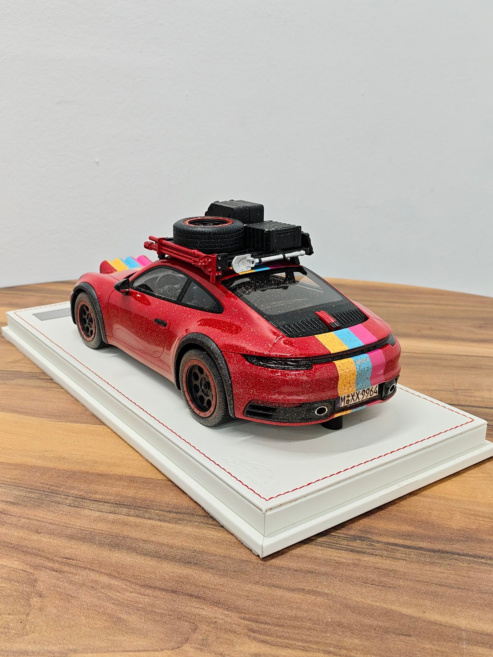 Porsche 911 Carrera Gts 1:18 Red - Image 4