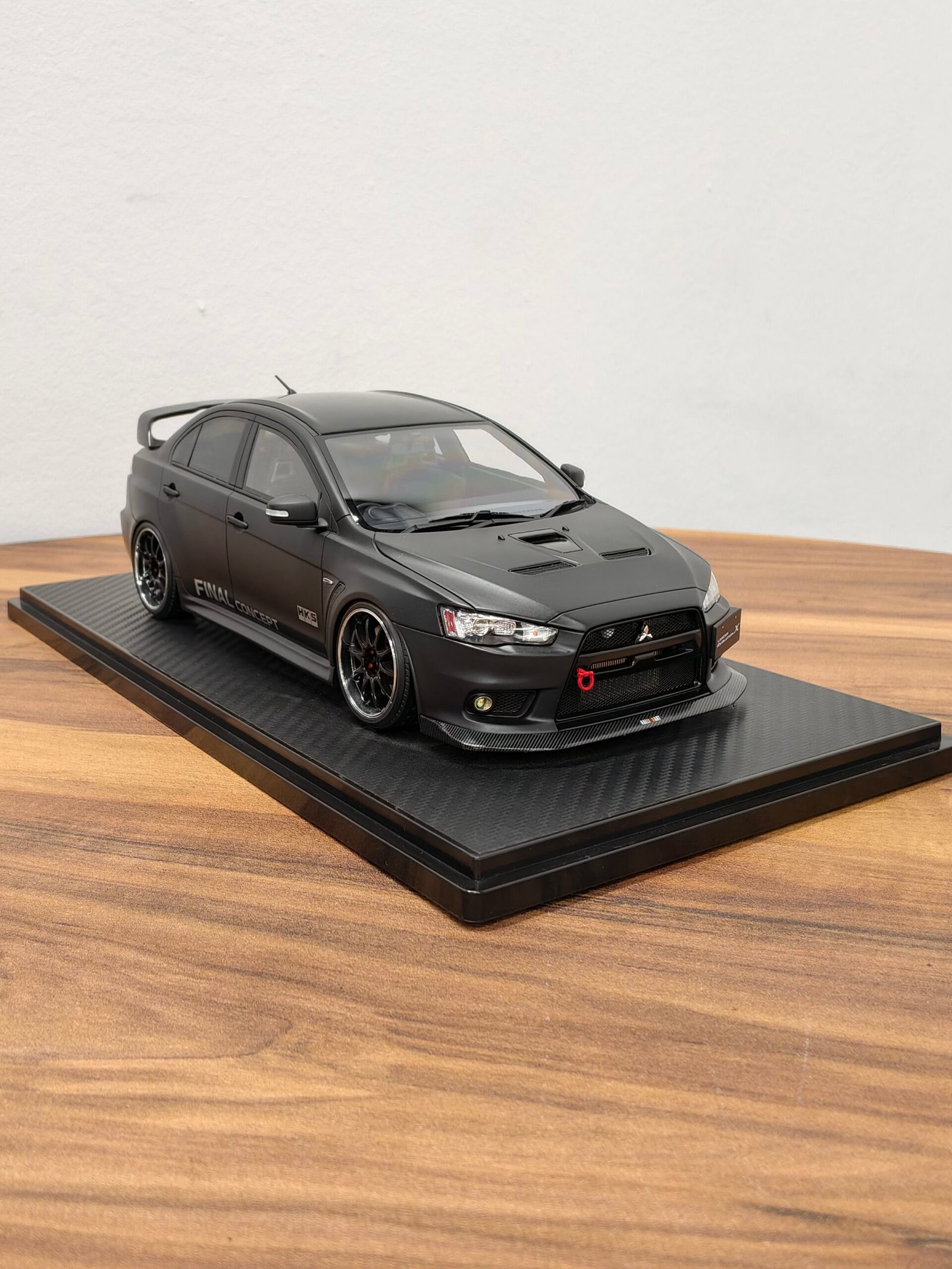 Mitsubishi Lncr Evltn X CZ4A 1:18 Matte Black - Image 2