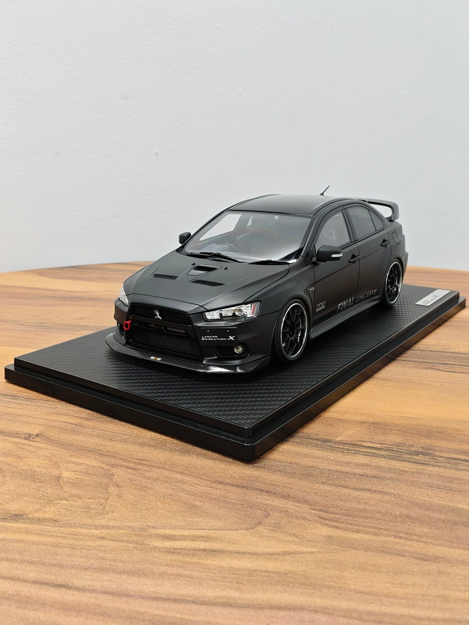 Mitsubishi Lncr Evltn X CZ4A 1:18 Matte Black