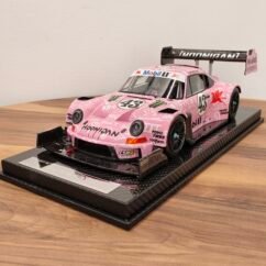 Porsche Hoonpigasus 1:18 Pink
