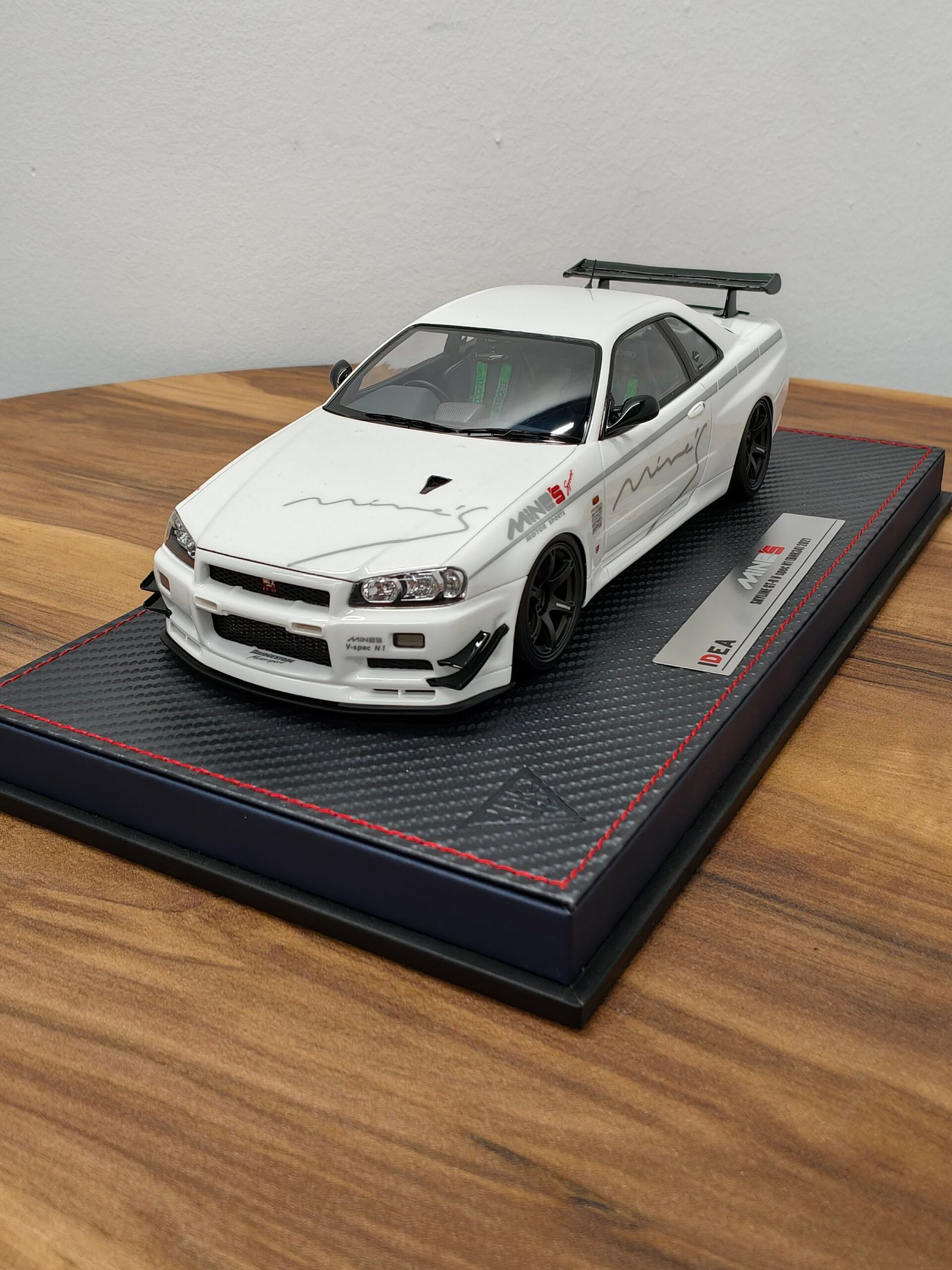 Nissan Skyline GT-R V Spec N1 (BNR34) 2021 White 1:18