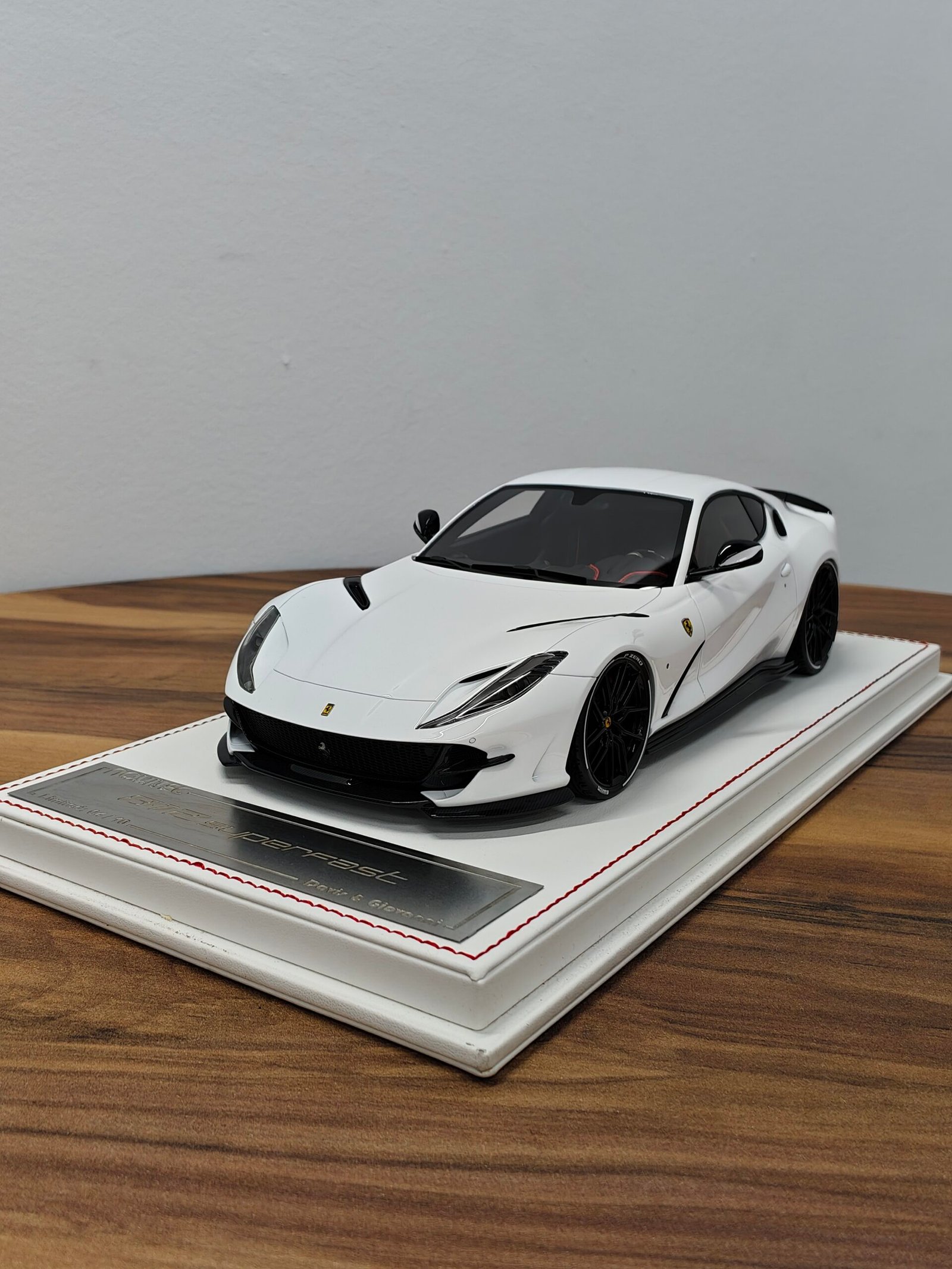 Ferrari Novitec 812 Superfast 1:18 White