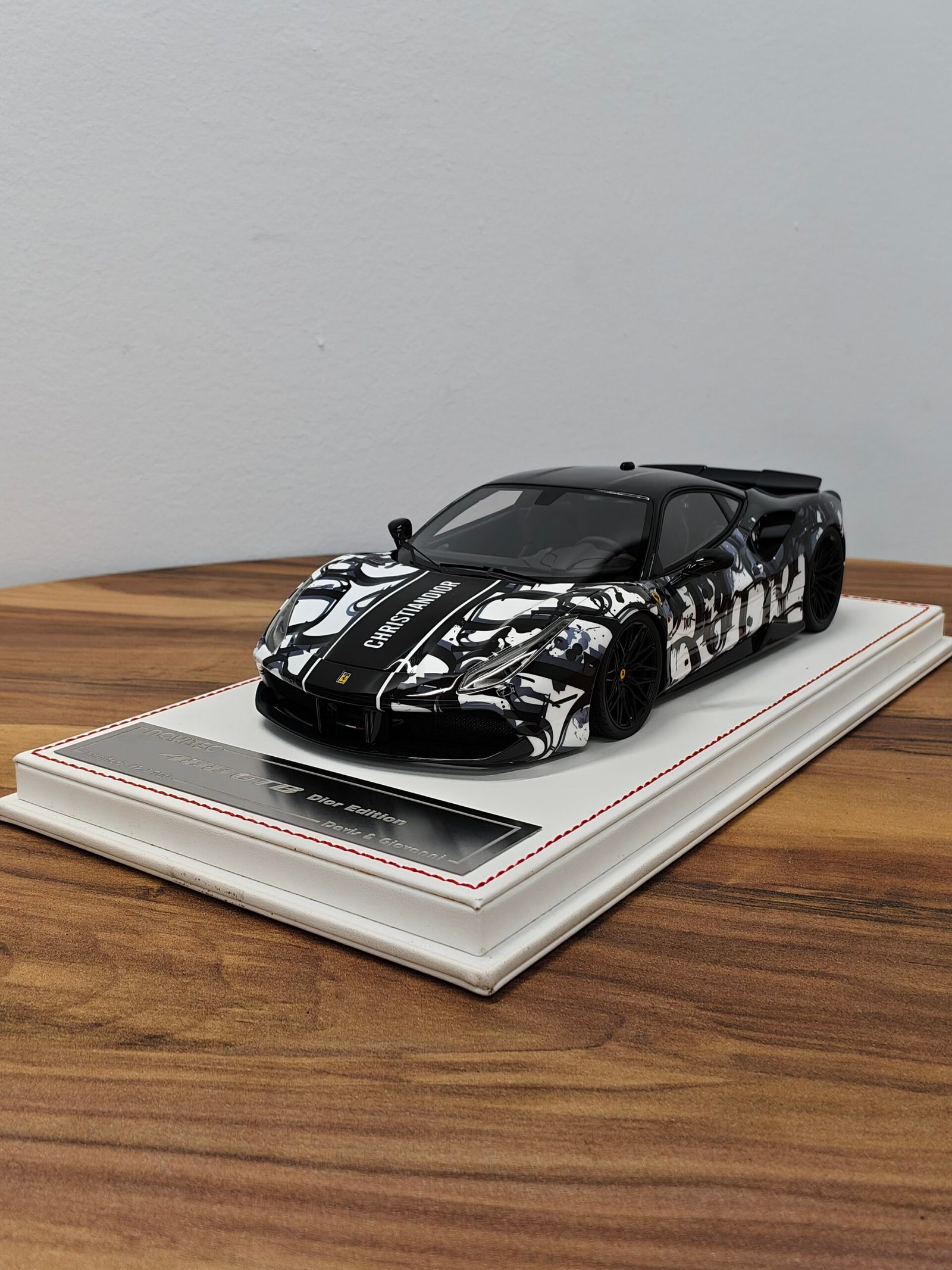 Ferrari 488 GTB Dior Edition (Black) 1:18