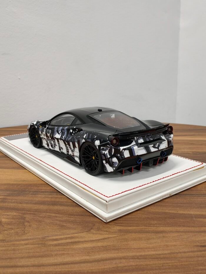 Ferrari 488 GTB Dior Edition (Black) 1:18 - Image 4